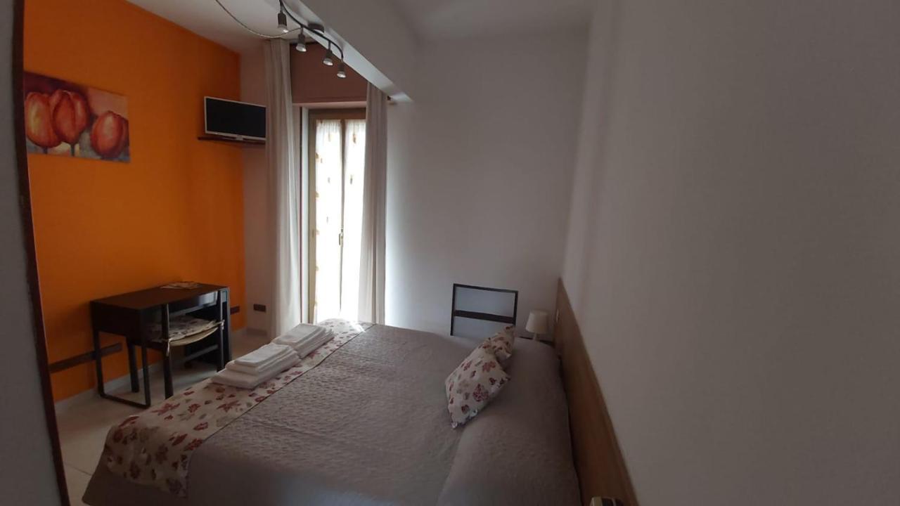 Hotel Orso Momo Calizzano Zewnętrze zdjęcie
