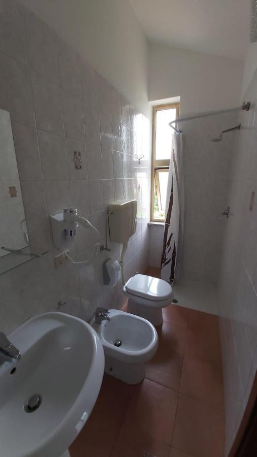 Hotel Orso Momo Calizzano Zewnętrze zdjęcie